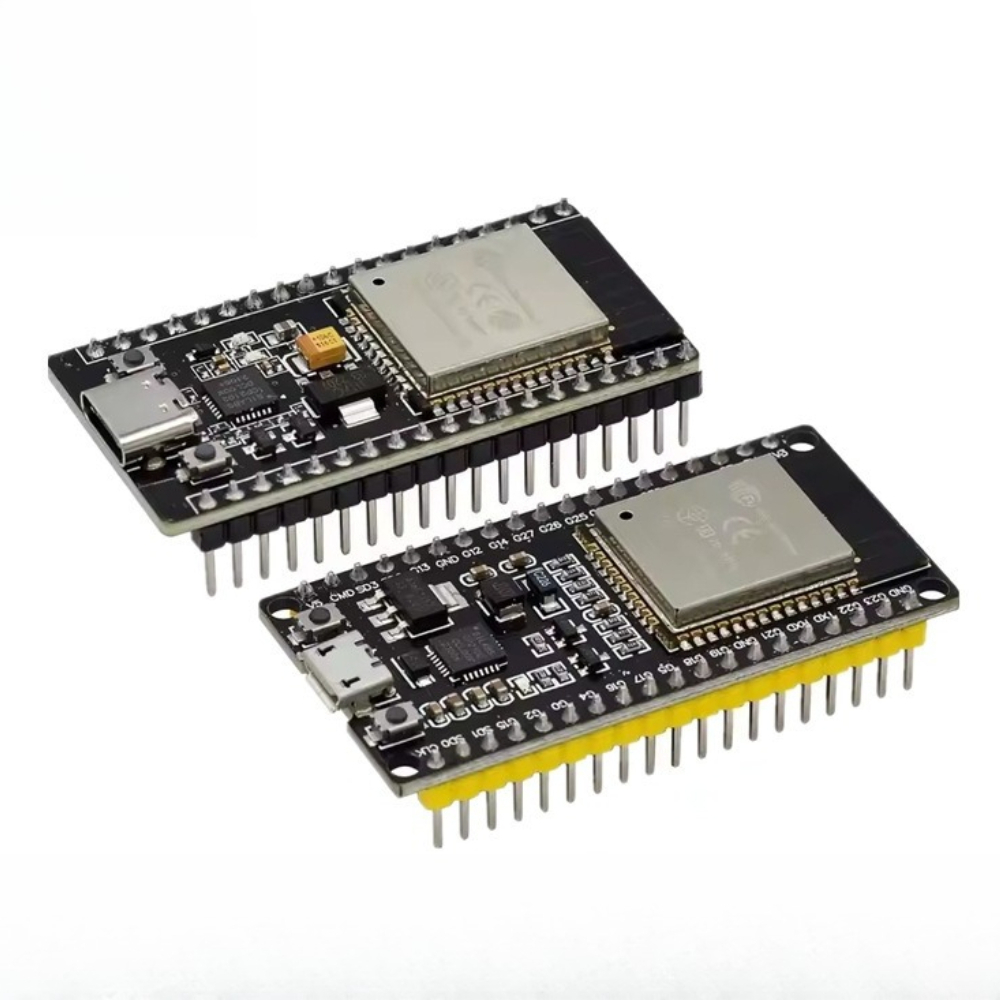 Smart Home Yellow - لوحة تطوير ESP32 ثنائية النواة مع